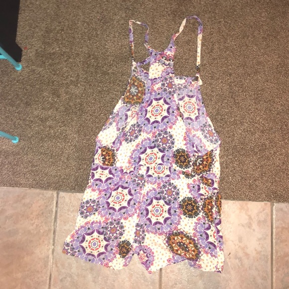 romper - Picture 2 of 2